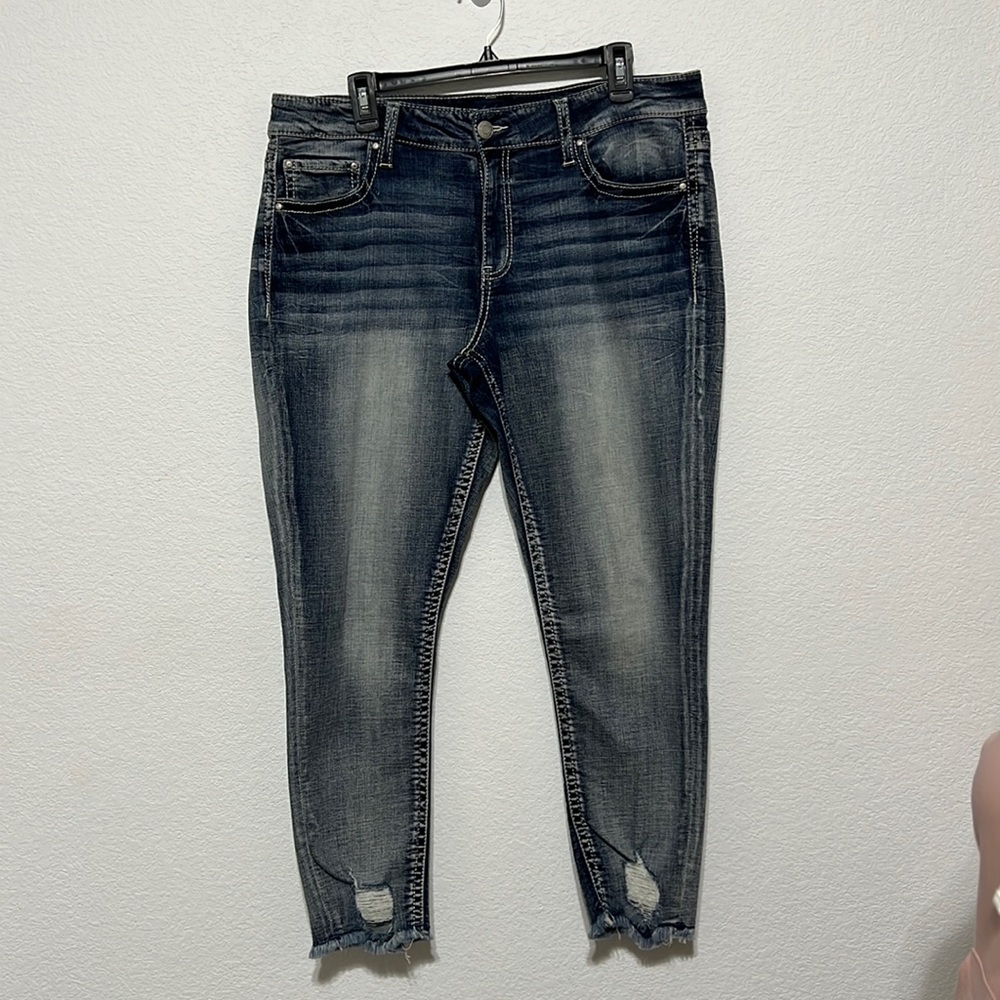 Daytrip Virgo Ankle Skinny Distressed Jeans